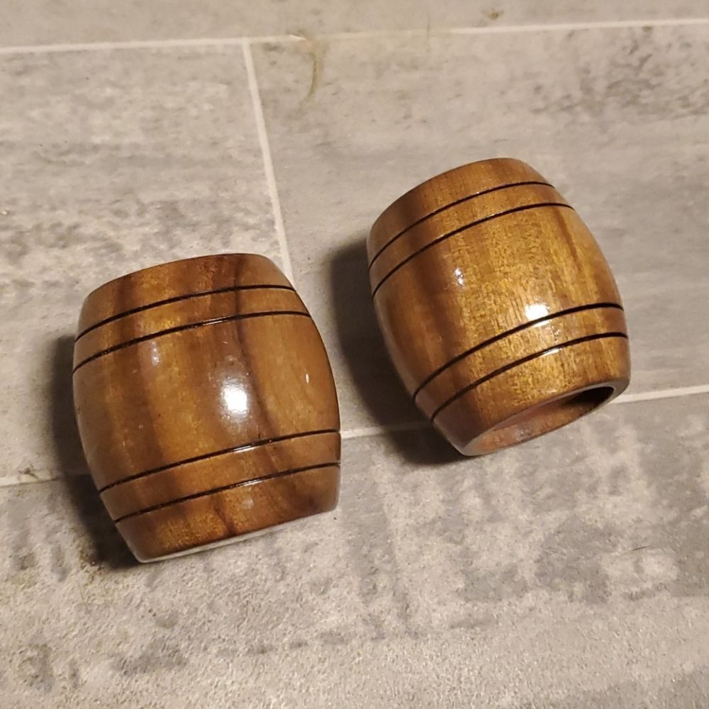 GUC Vintage Mahogany Salt&Pepper Shakers Boho